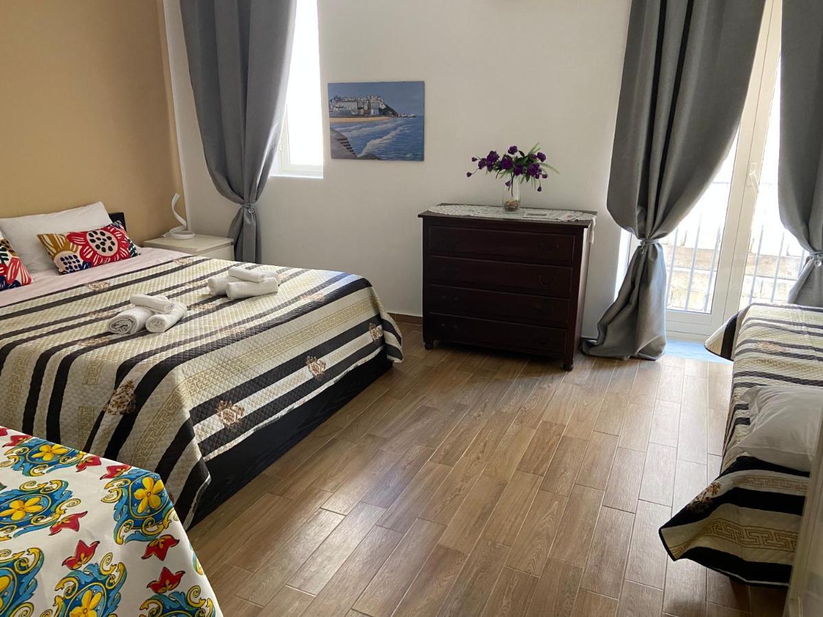 Rent House A Casa Mia Hotel - Palermo — Photos 1